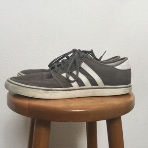 Adidas Adi-Ease Taupe, White Men's Sneaker Size 12 Casual Basic Low Top Shoe